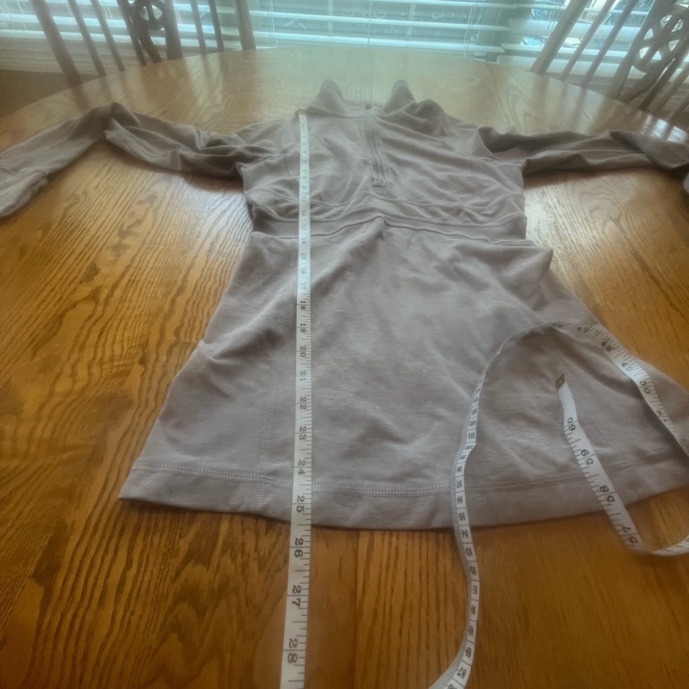 Lululemon Run: Full Tilt 1/2 Zip Pullover Lavender Size 6 *Measurements* - Picture 6 of 11